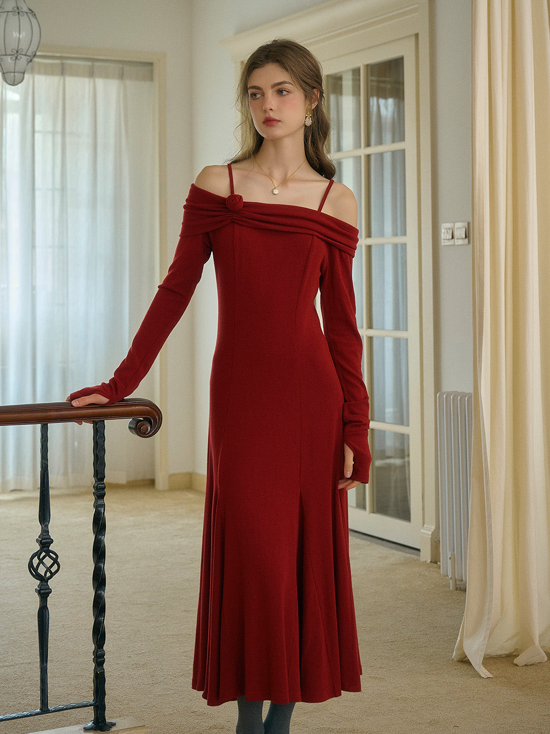 Lucille Şık Off-Shoulder Kırmızı Midi Elbise