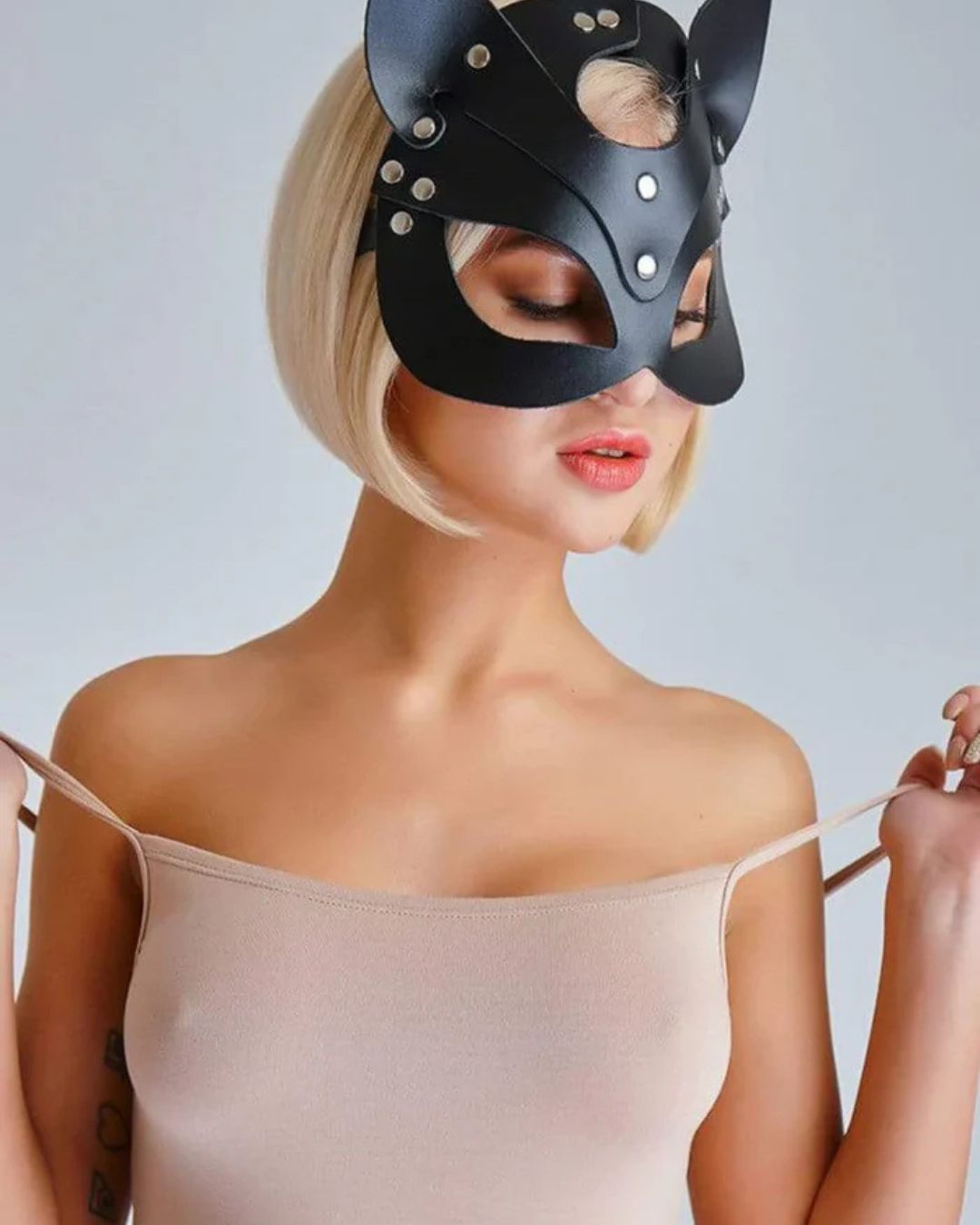 Tatlı Kedi Temalı Maske ve Choker Seti İç Giyim