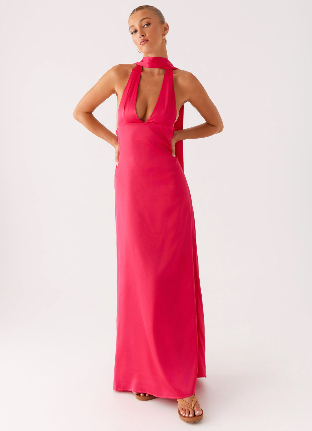 Fuşyada Alicia Saten Halter Maxi Elbise