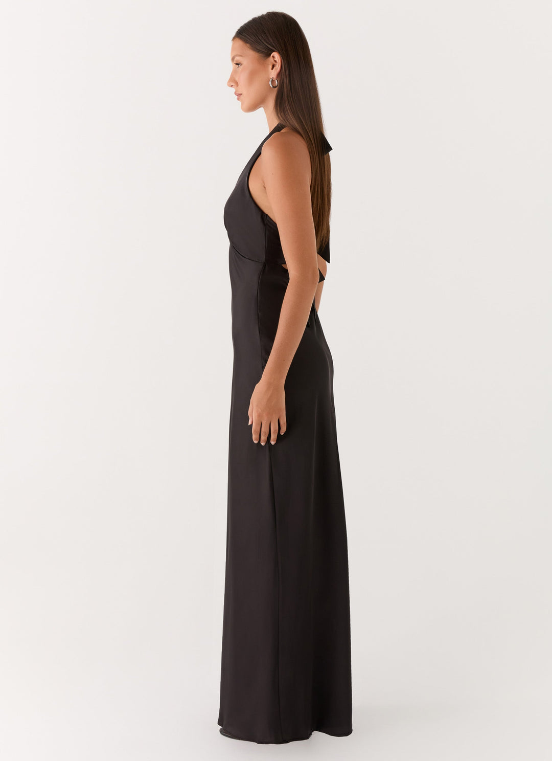 Siyah Saten Maxi Elbise