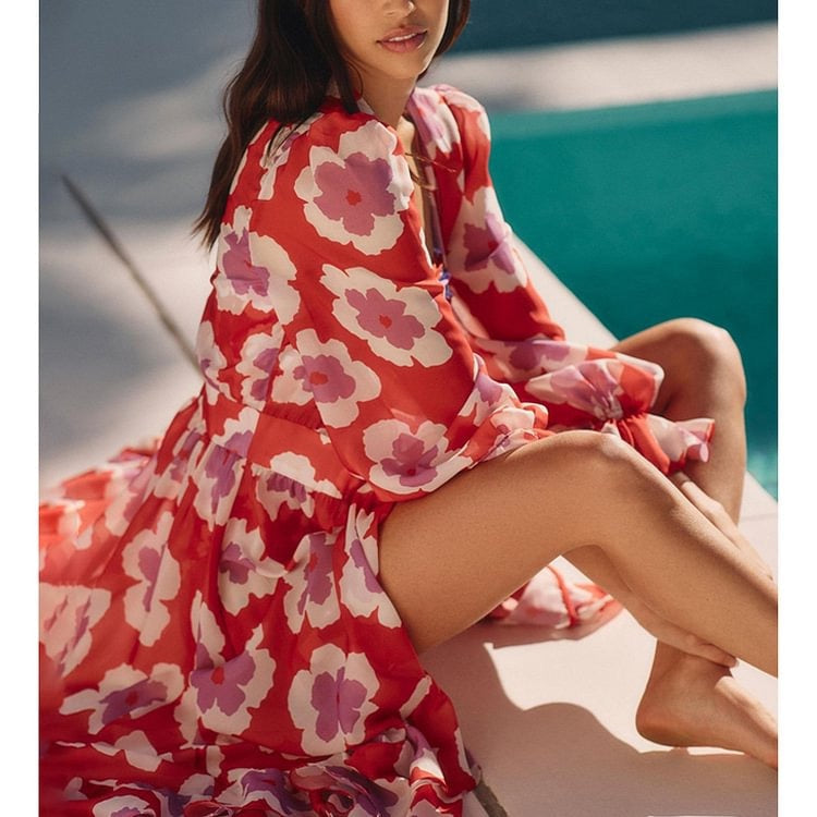 Rüzgar Çiçeği Yüksek Bel Bikini ve Şık Maxi Robe