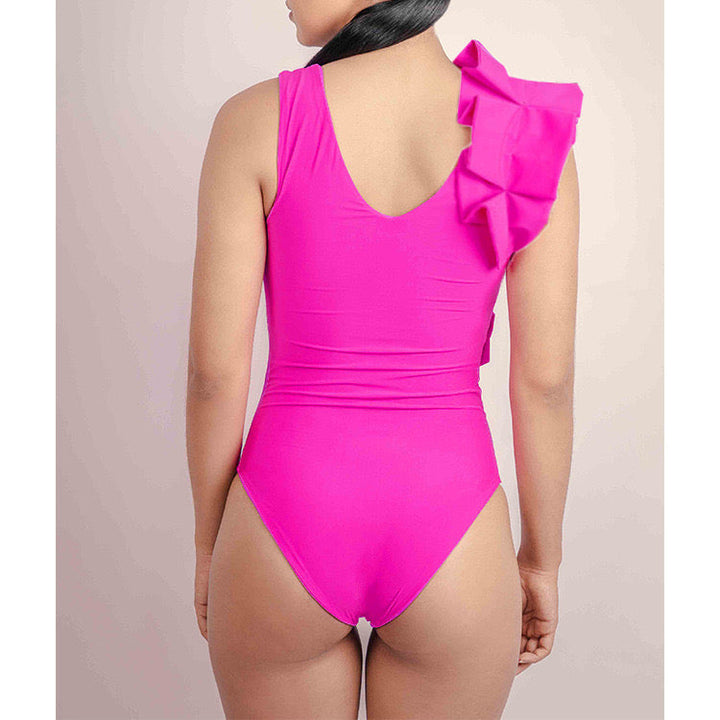 Volan Detaylı Pembe Bikini Takımı ve Elbise Seti