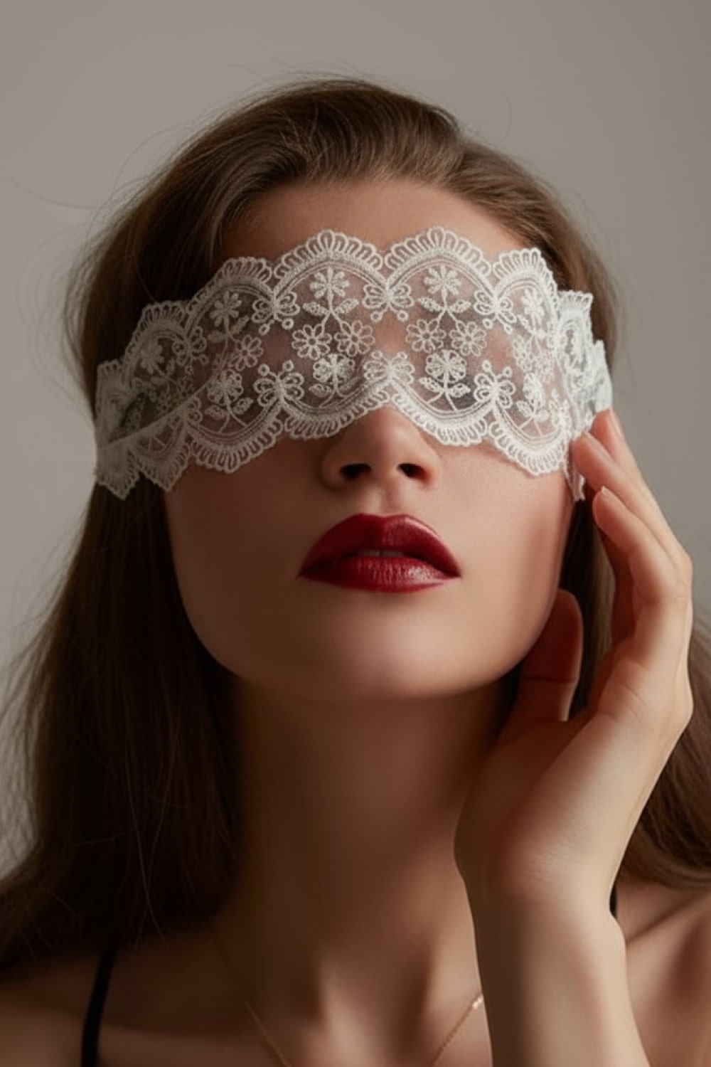 Maske Dantelli Şeffaf İç Giyim