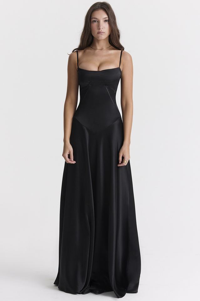 Siyah Dantel Maxi Elbise