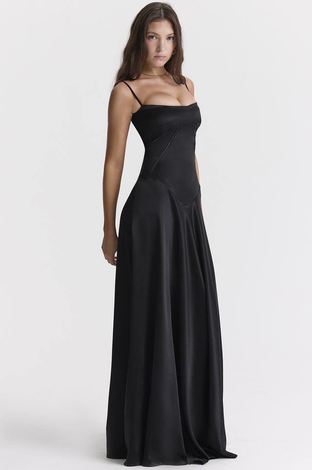 Siyah Dantel Maxi Elbise