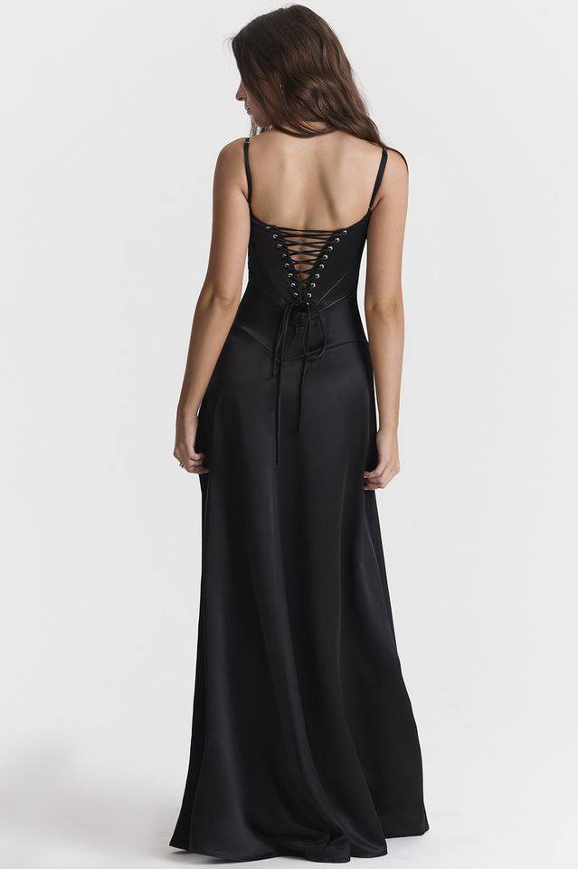 Siyah Dantel Maxi Elbise