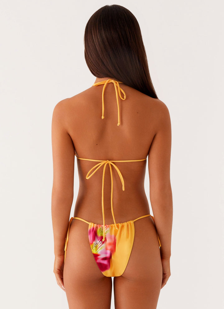 Yüksek Bel Turuncu Tropikal Bikini Takımı