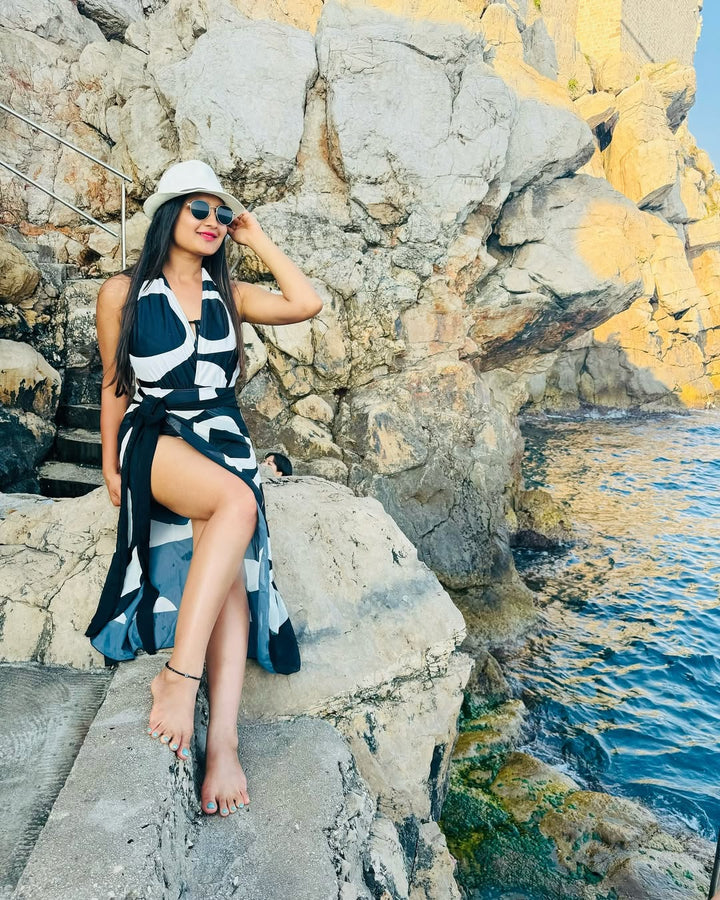 Yüksek Bel Siyah Bikini Takımı