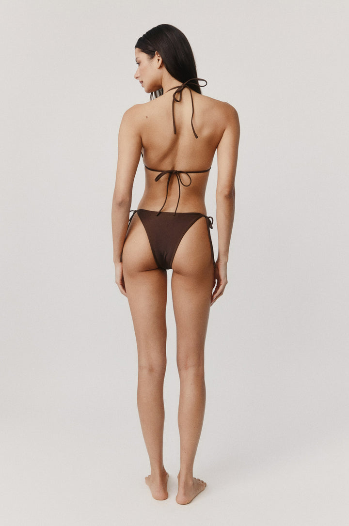 Yüksek Bel Çikolata Renkli Billie Bikini Takımı