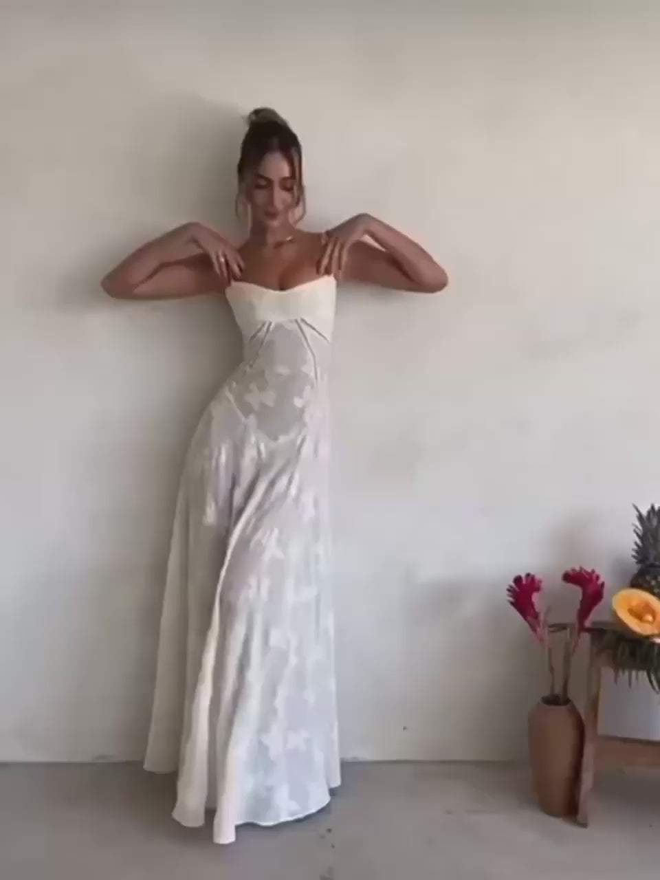 Çiçek Desenli Yüksek Bel Maxi Elbise