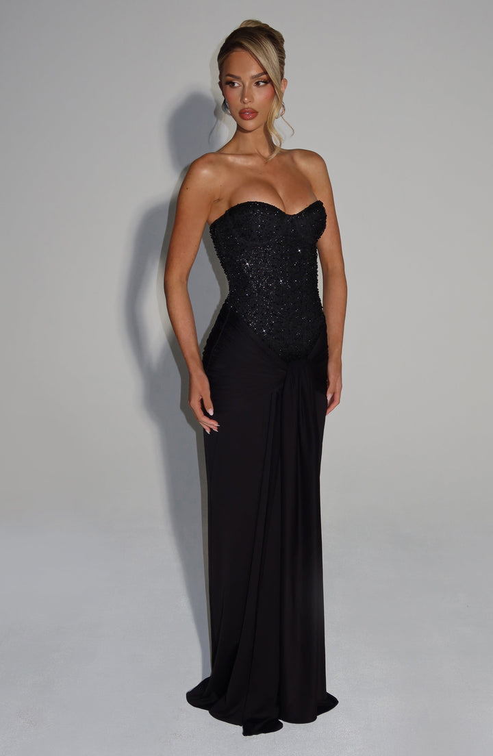 Carina Siyah Maxi Elbise
