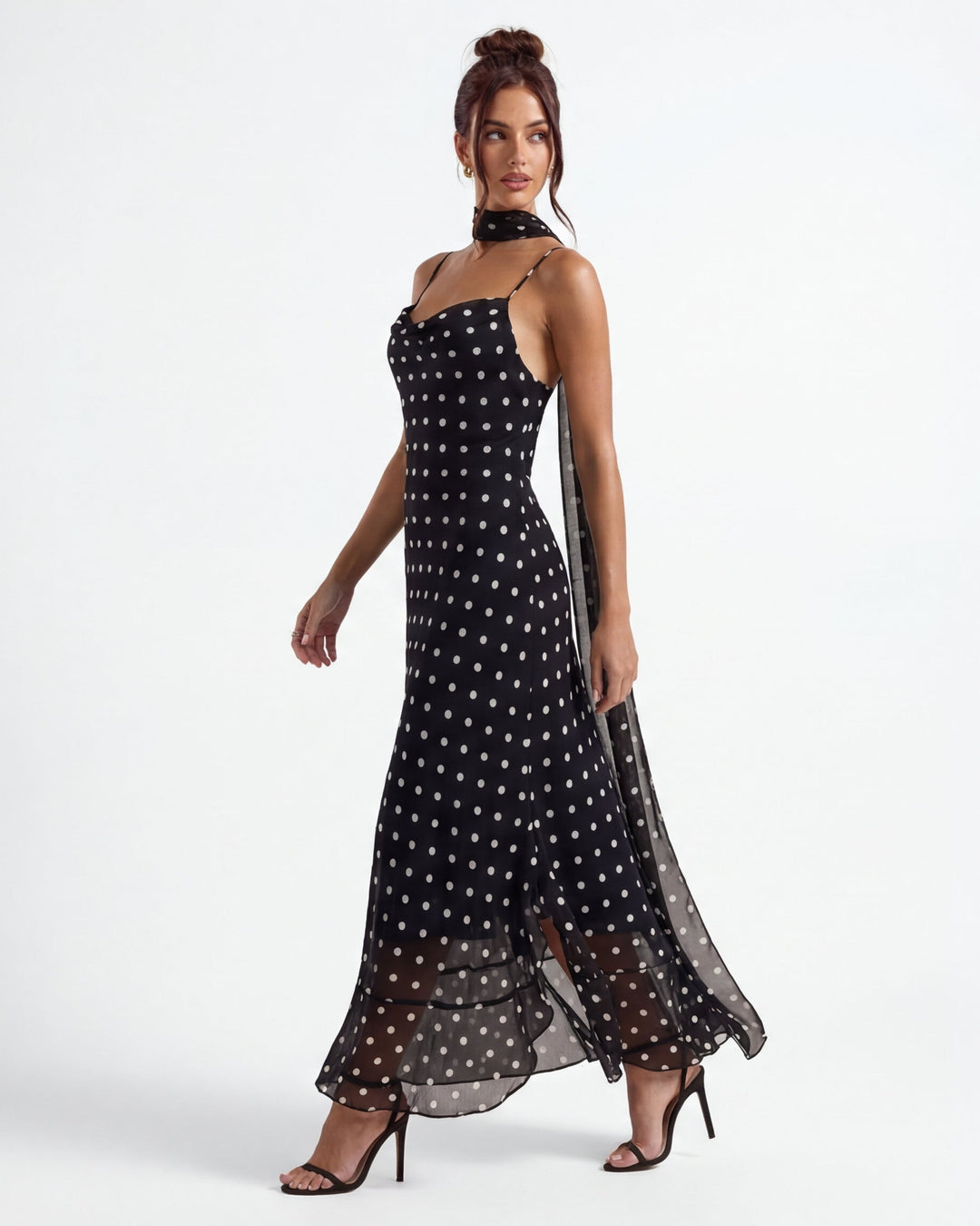 Şık Noir Polka Maxi Elbise