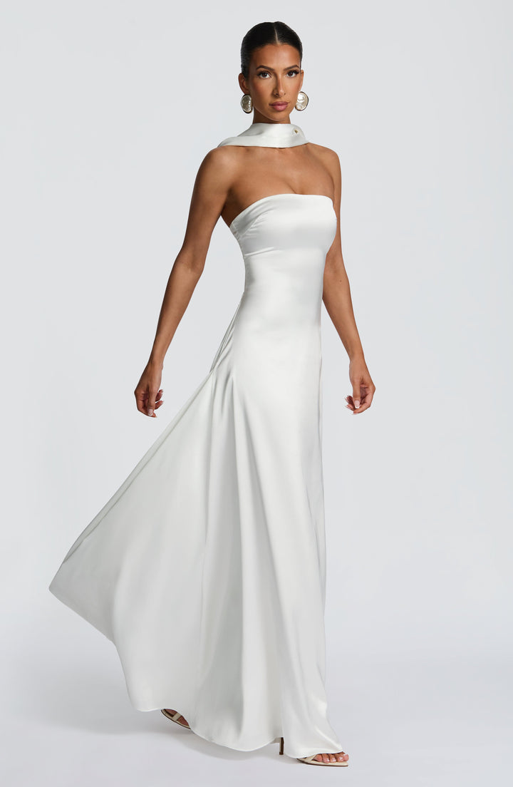 İvory Morven Maxi Elbise