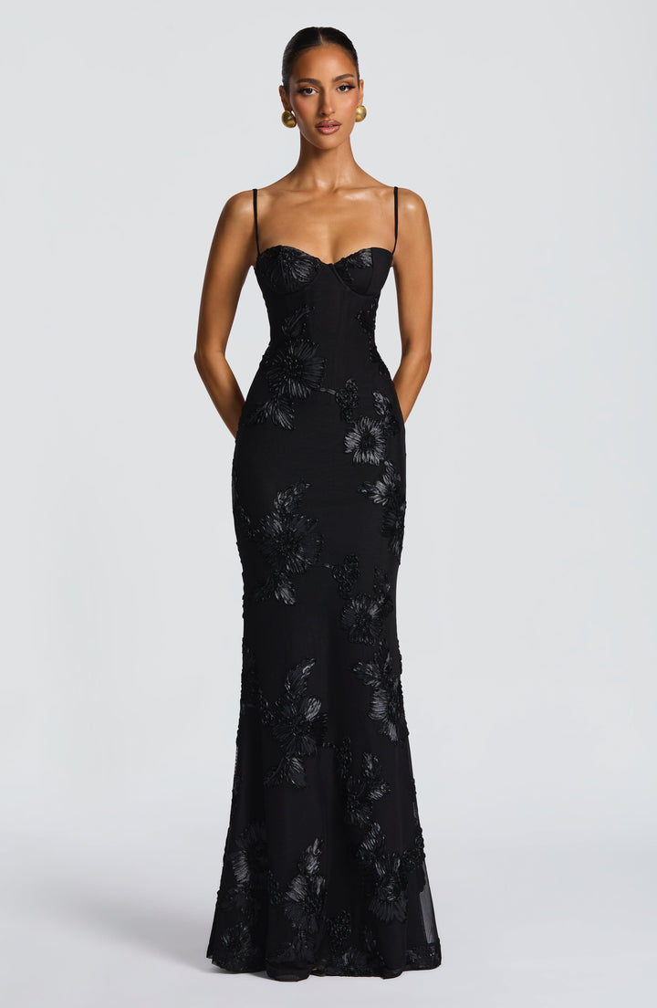 Nefertiti Siyah Maxi Elbise