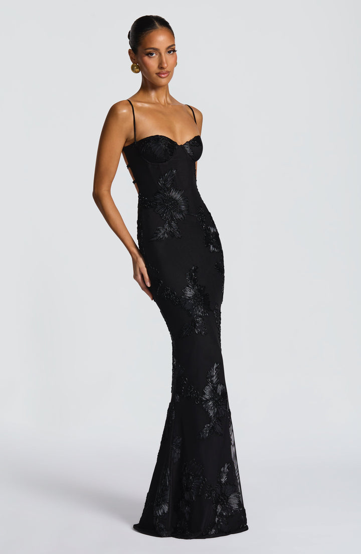 Nefertiti Siyah Maxi Elbise
